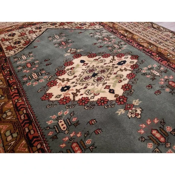 Turkish Rug, 5x7, Hand Knotted Vintage Oriental Carpet - Picture 3 of 10